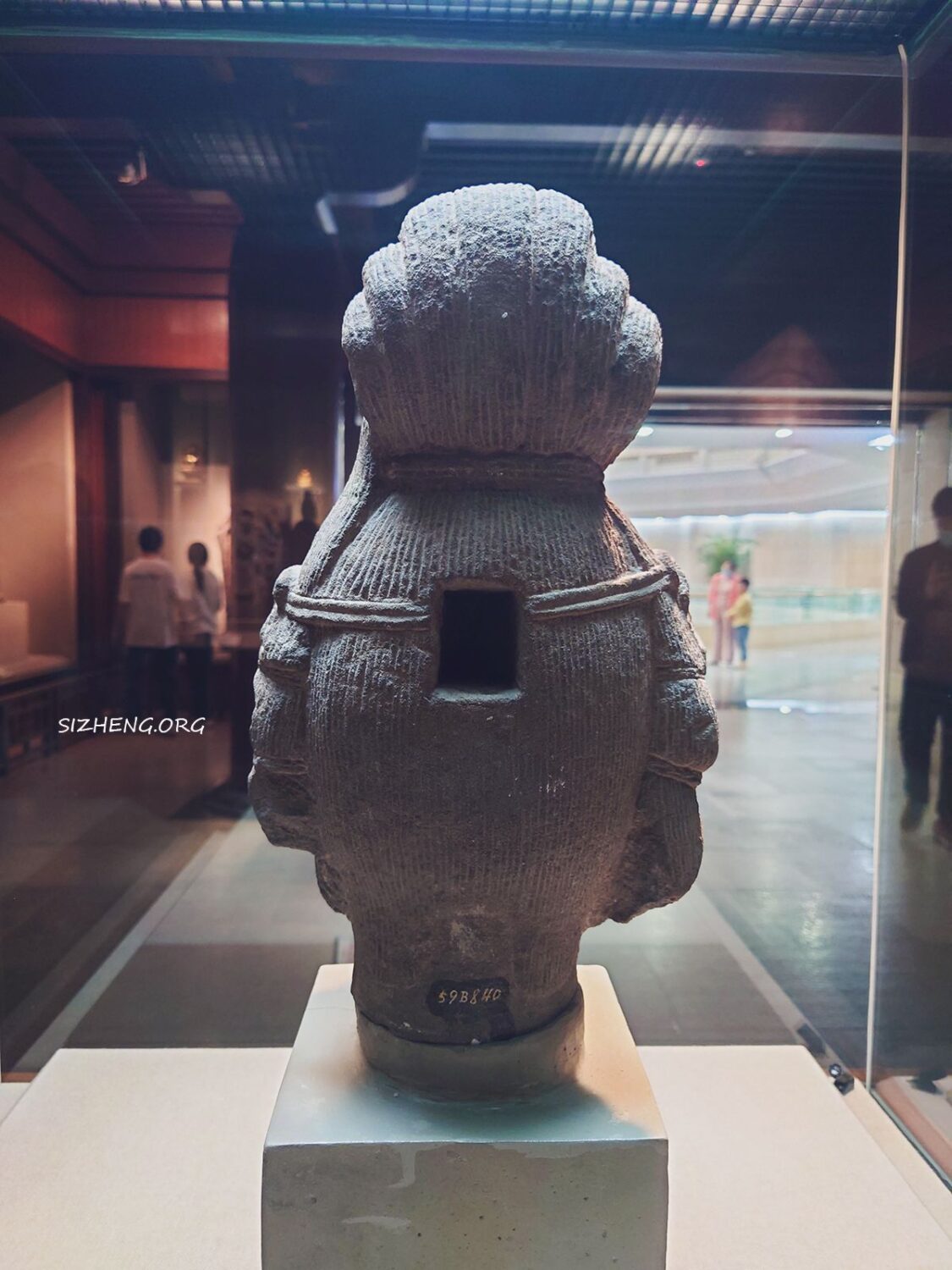 金朝菩薩頭像