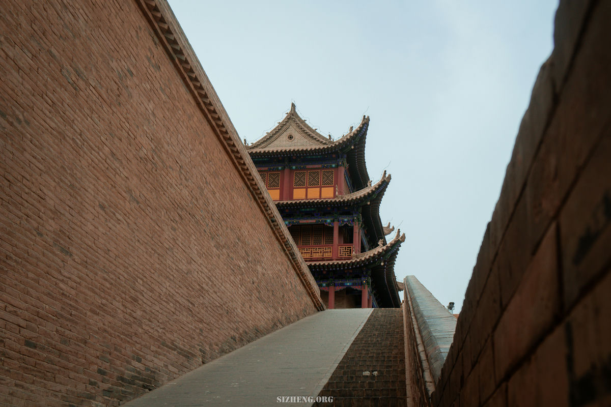 斜坡马道